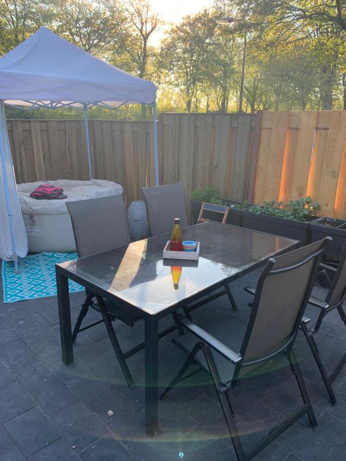 Bwb Heerenveen Homestay Exterior foto